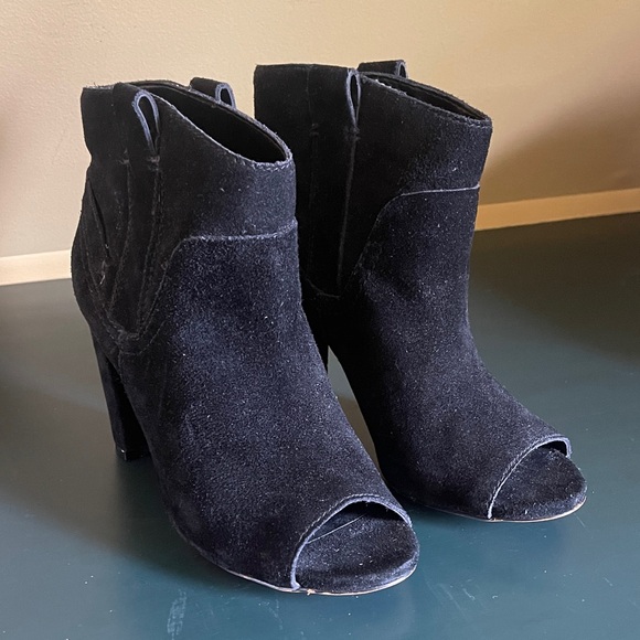 Vince Camuto Black suede Ankle Booties - Picture 1 of 5